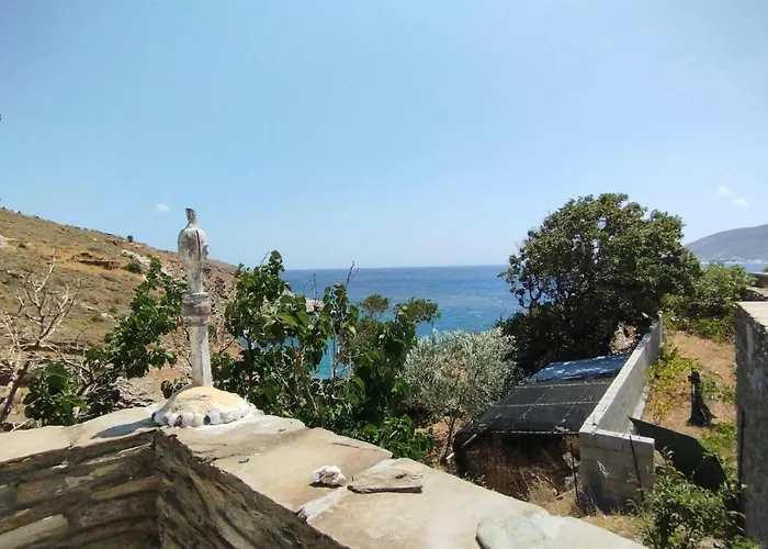 Kalamonari Nature House, Cycladic Wilderness * Rogon