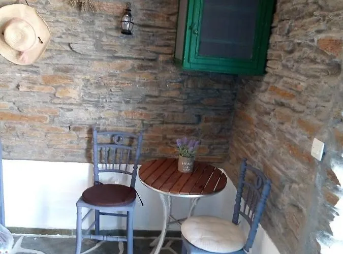 Kalamonari Nature House, Cycladic Wilderness *