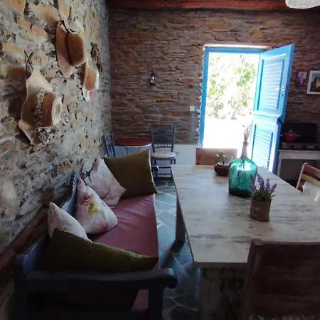 Сasa de vacaciones Kalamonari Nature House, Cycladic Wilderness