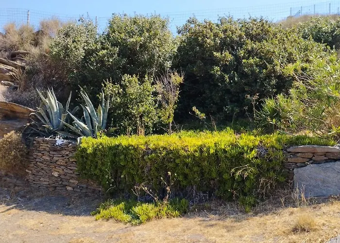 Kalamonari Nature House, Cycladic Wilderness Dom wakacyjny *